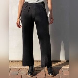 New W/ Tags Mersea Seaport Knit Pants